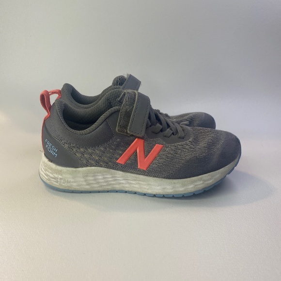 New Balance Fresh Foam Sneakers US Youth 11 Grey/Pink/Blue. M YAARICT3 - Picture 4 of 11